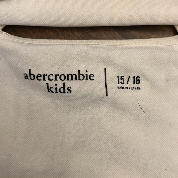 Abercrombie Kids bikini size 15/16. Navy, light blue and white stripes. - Picture 6 of 7